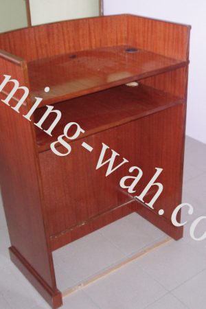 MW-058	木演講臺