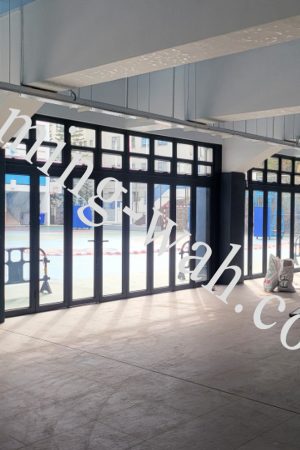 MW-017  地下雨天操場摺疊門連窗裝修工程