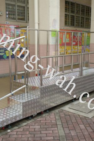MW-120  鉛水鐵架花鋁板面企台工程